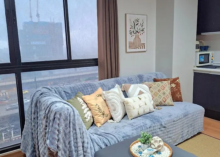 40sqm Corner 1br, 3 Mins Bts, 20 Mins Iconsiam Lägenhet Bangkok