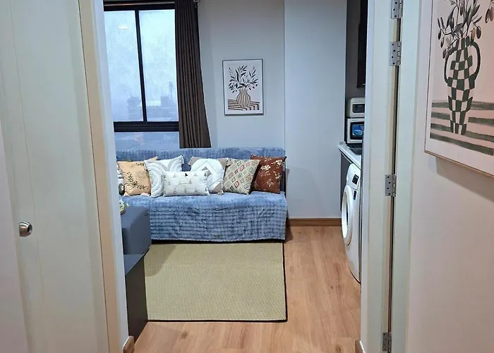 Lägenhet 40sqm Corner 1br, 3 Mins Bts, 20 Mins Iconsiam