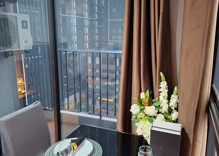 40sqm Corner 1br, 3 Mins Bts, 20 Mins Iconsiam * Bangkok